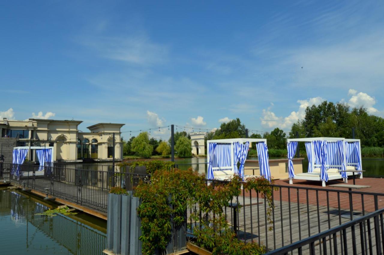 贝内西亚宫酒店 Michałowice 外观 照片